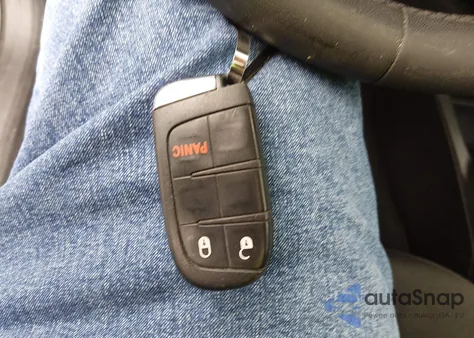 2021 Jeep Renegade Latitude Fwd z USA, uszkodzony, nr VIN ZACNJCBB5MPM80455